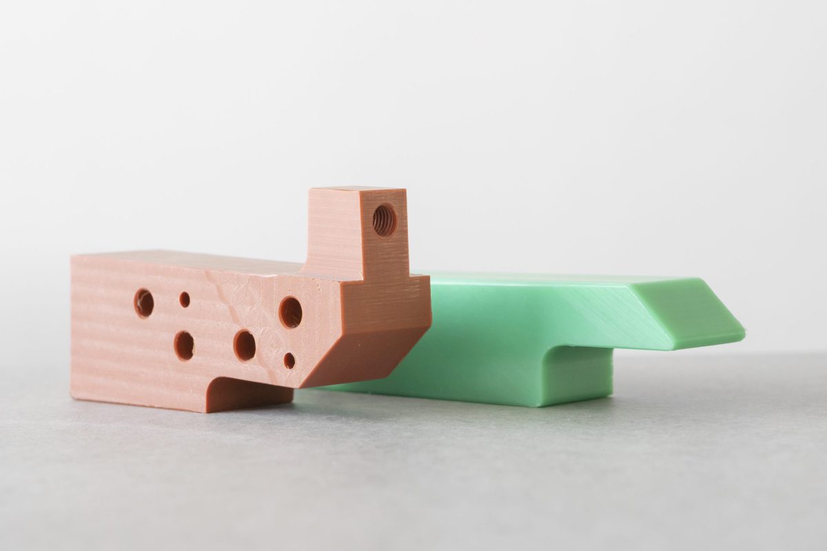 Guía para optimizar la producción. ¿Termoconformado o Mecanizado? Maniplastic 20 1