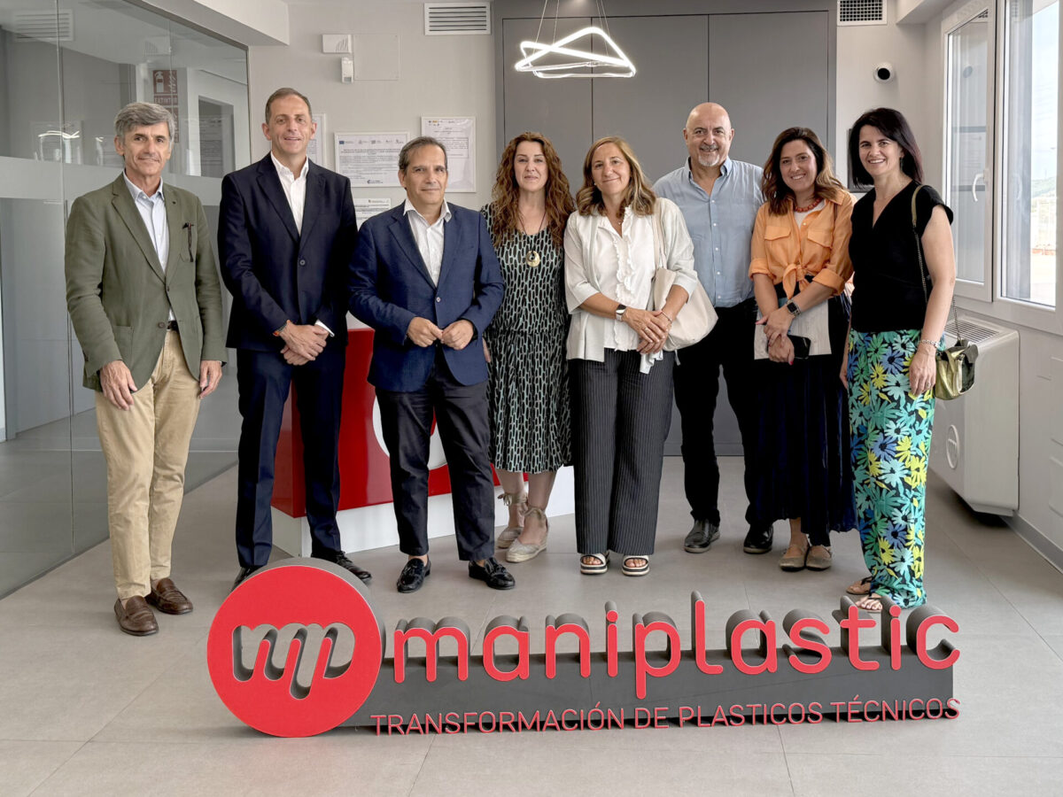 Visita economía circular y sostenibilidad industrial de ICECYL en Maniplastic